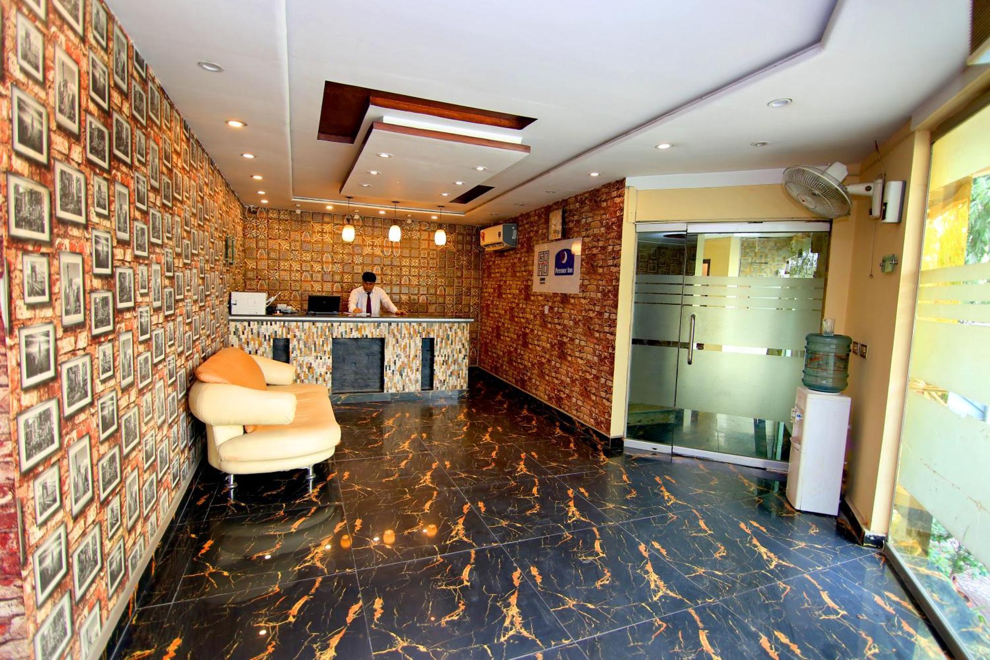 Premier Inn Gulberg Lahore Extérieur photo