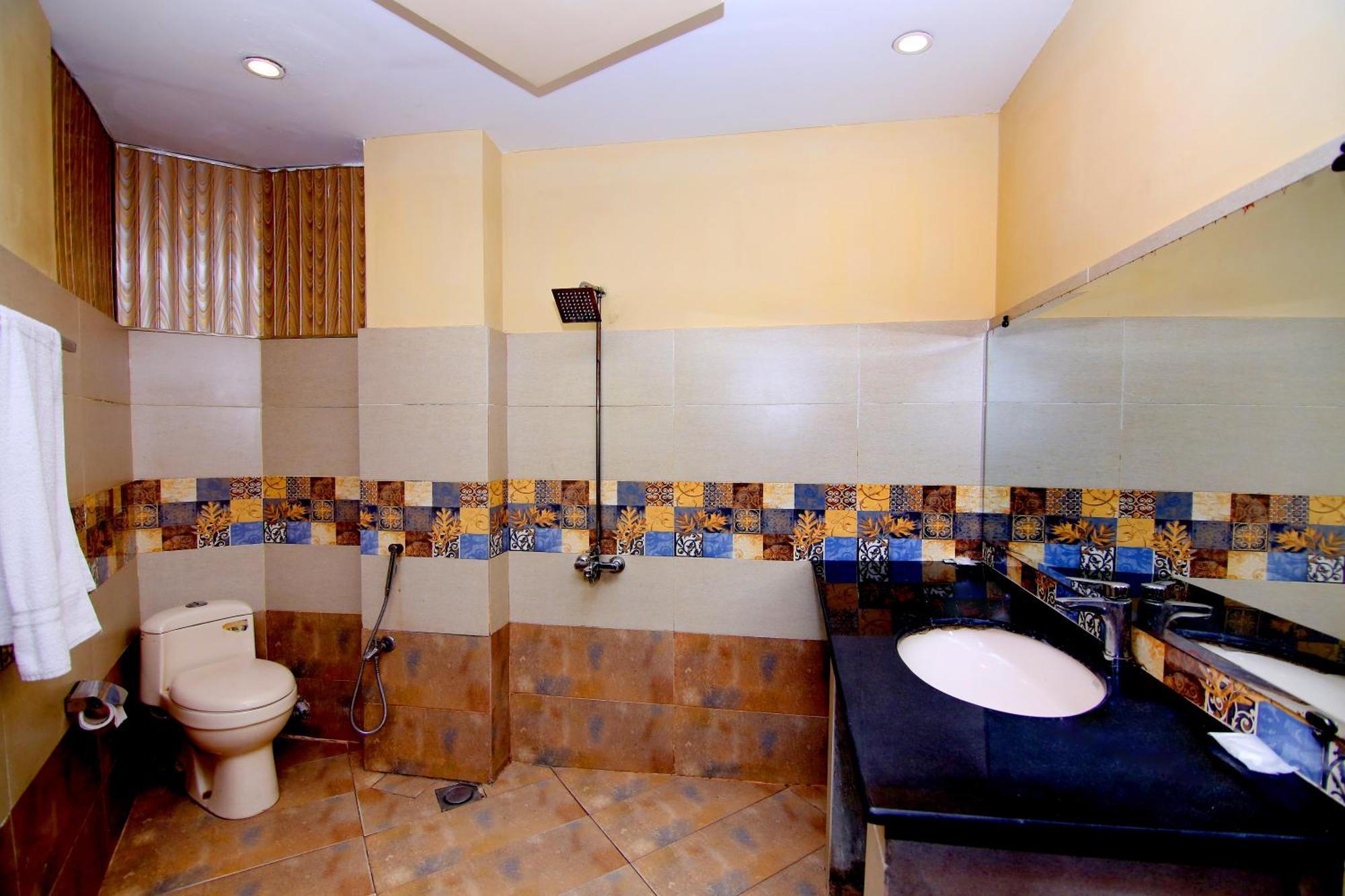 Premier Inn Gulberg Lahore Extérieur photo