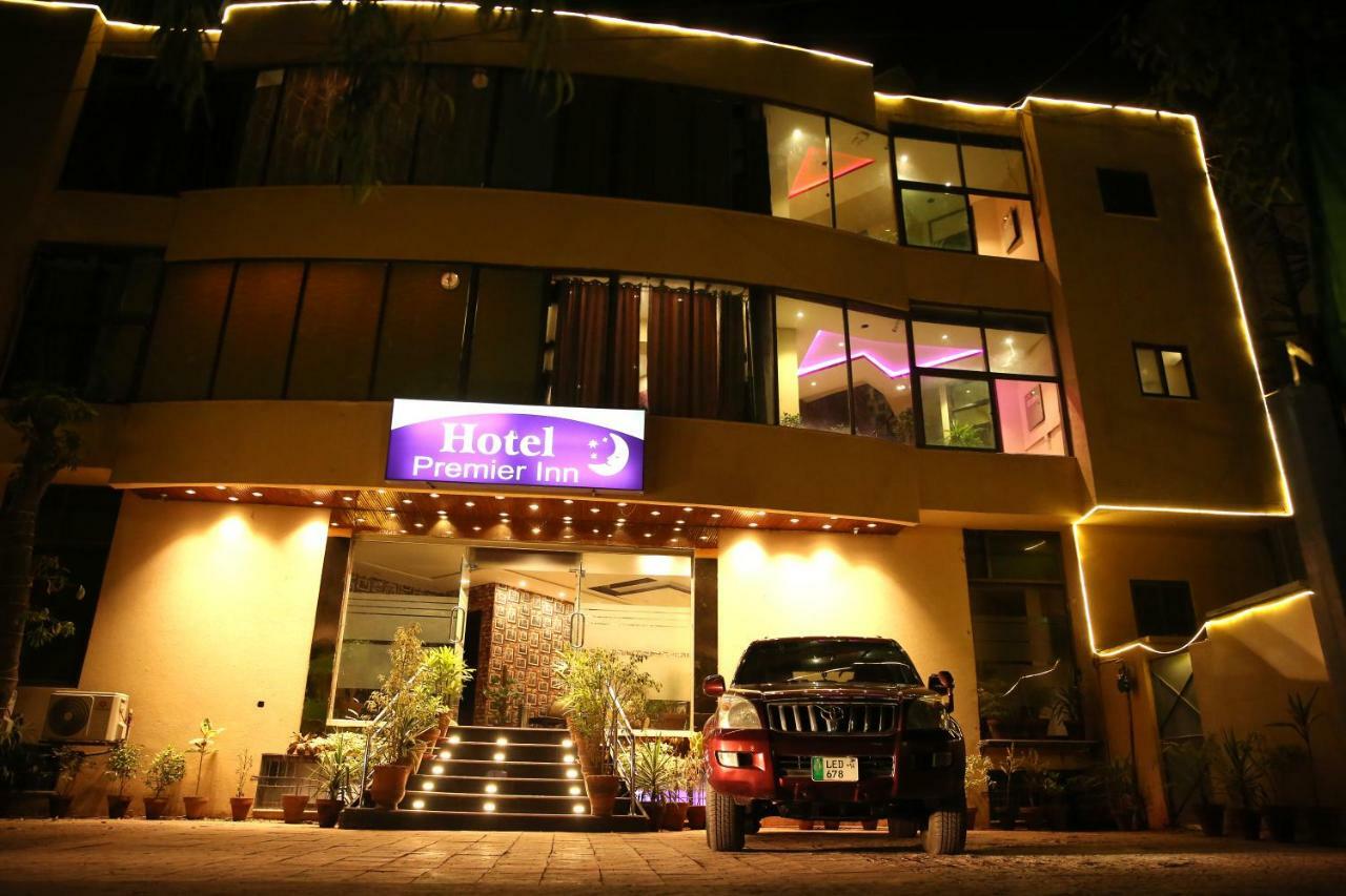 Premier Inn Gulberg Lahore Extérieur photo