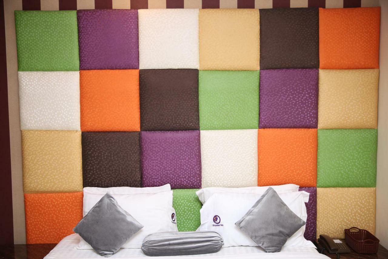 Premier Inn Gulberg Lahore Extérieur photo